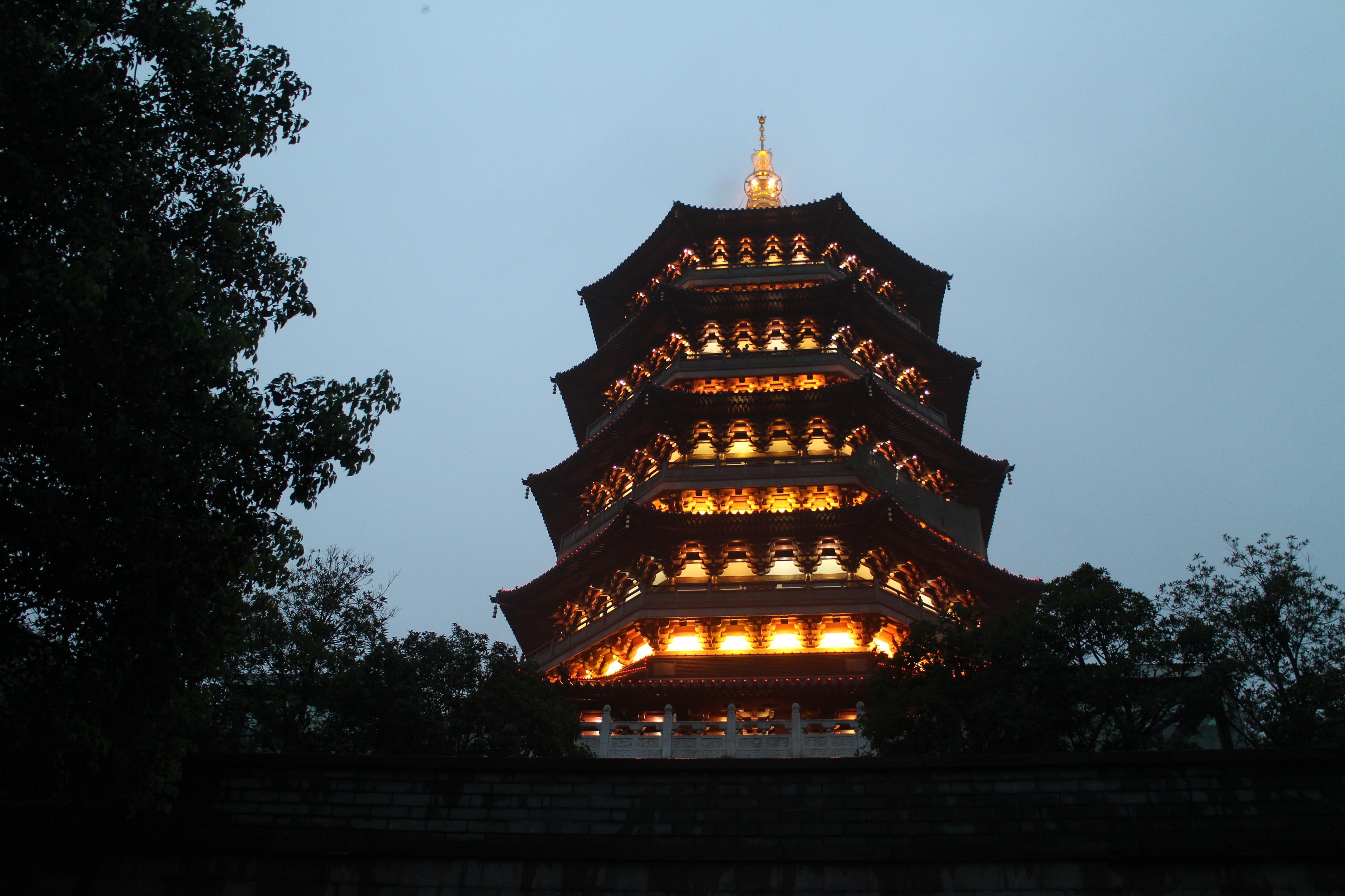 杭州旅游指南，探索這座美麗的城市，杭州旅游指南，探索美麗城市的奧秘之旅