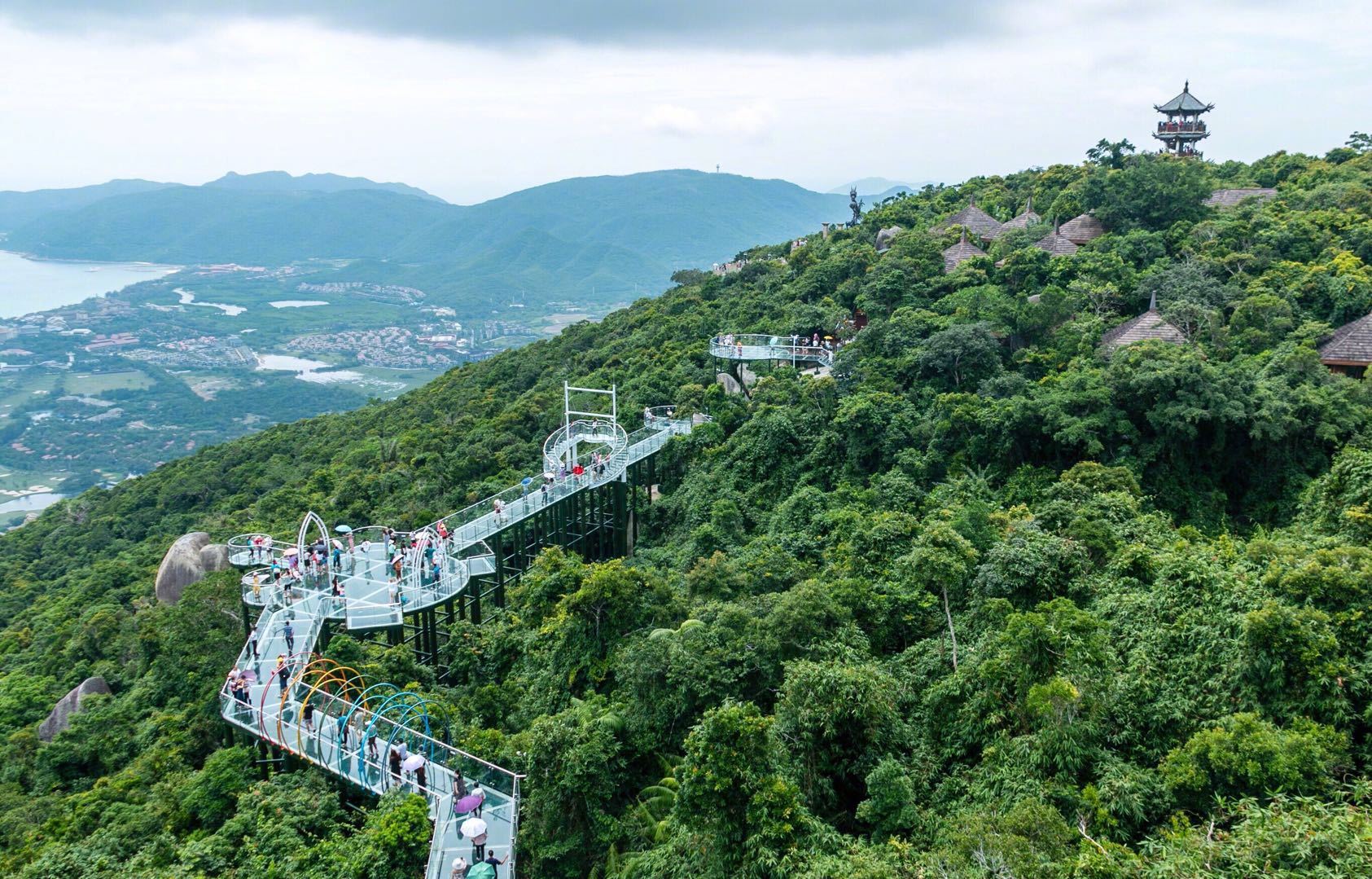 亞龍灣熱帶天堂森林公園介紹——自然與文化的完美結(jié)合，亞龍灣熱帶天堂森林公園，自然與文化完美融合的生態(tài)奇觀介紹