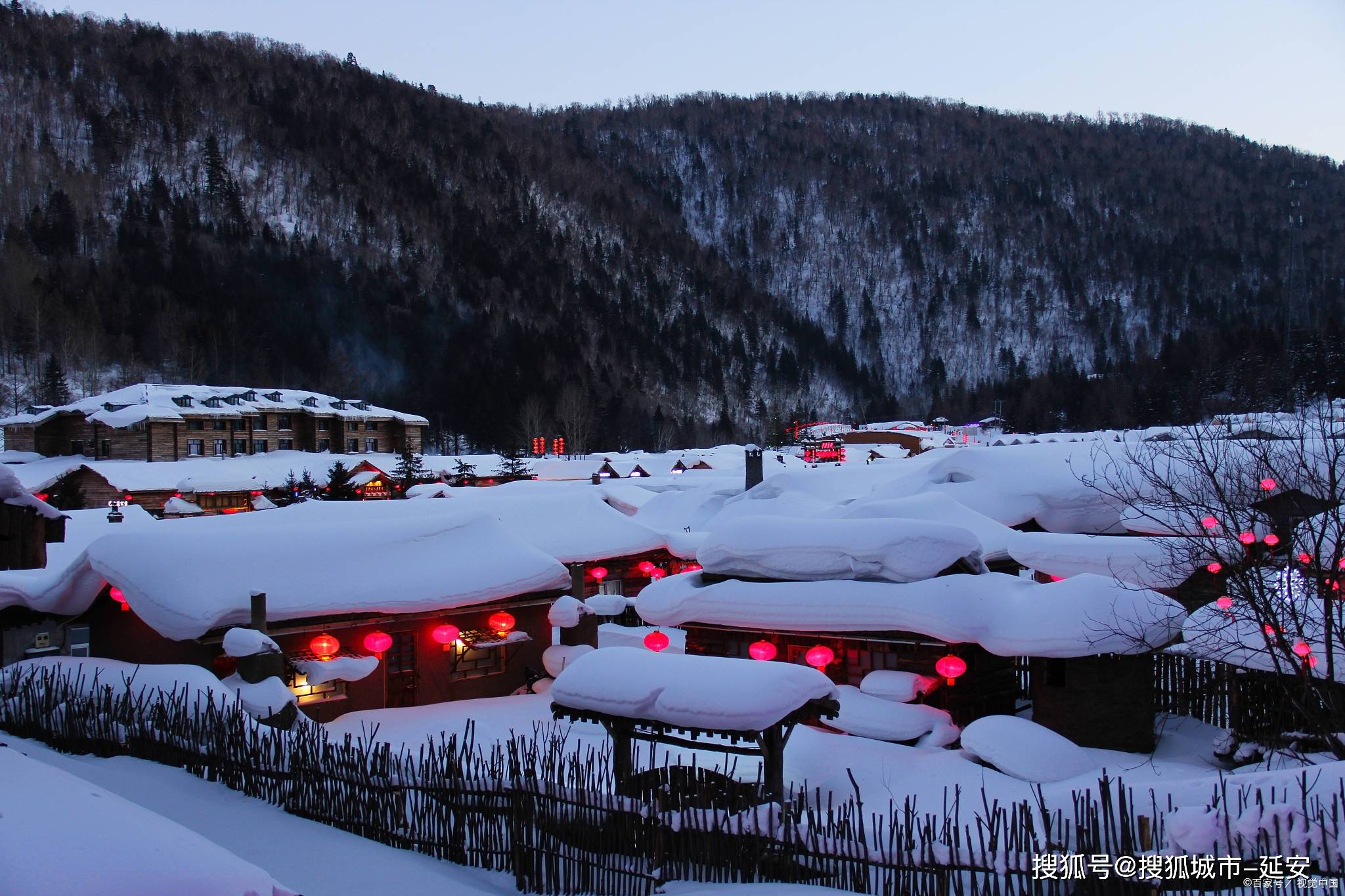東北雪鄉(xiāng)三天旅游攻略，絕美冰雪世界的暢游之旅，東北雪鄉(xiāng)三天暢游攻略，冰雪世界的夢(mèng)幻之旅