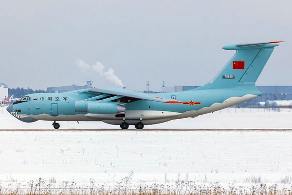 伊爾76運(yùn)輸機(jī)尺寸詳解，伊爾76運(yùn)輸機(jī)尺寸全面解析