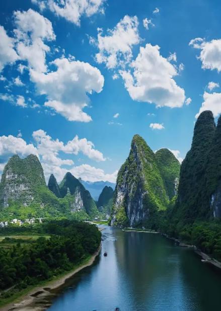 中國著名的山水風(fēng)景，自然之美盡收眼底，中國絕美山水風(fēng)景，自然之美盡收眼底