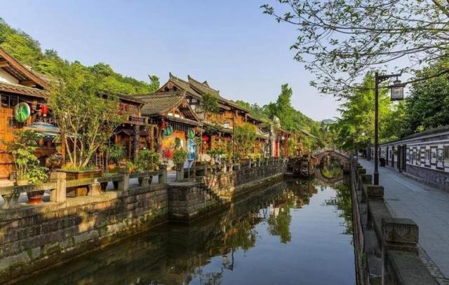 成都周邊一日游免費(fèi)景點(diǎn)全攻略，成都周邊一日游免費(fèi)景點(diǎn)全攻略揭秘！