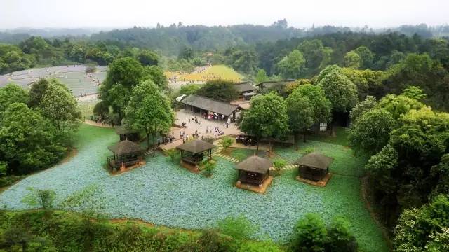 石象湖在成都的地理位置及其周邊景點(diǎn)介紹，成都石象湖地理位置與周邊景點(diǎn)介紹