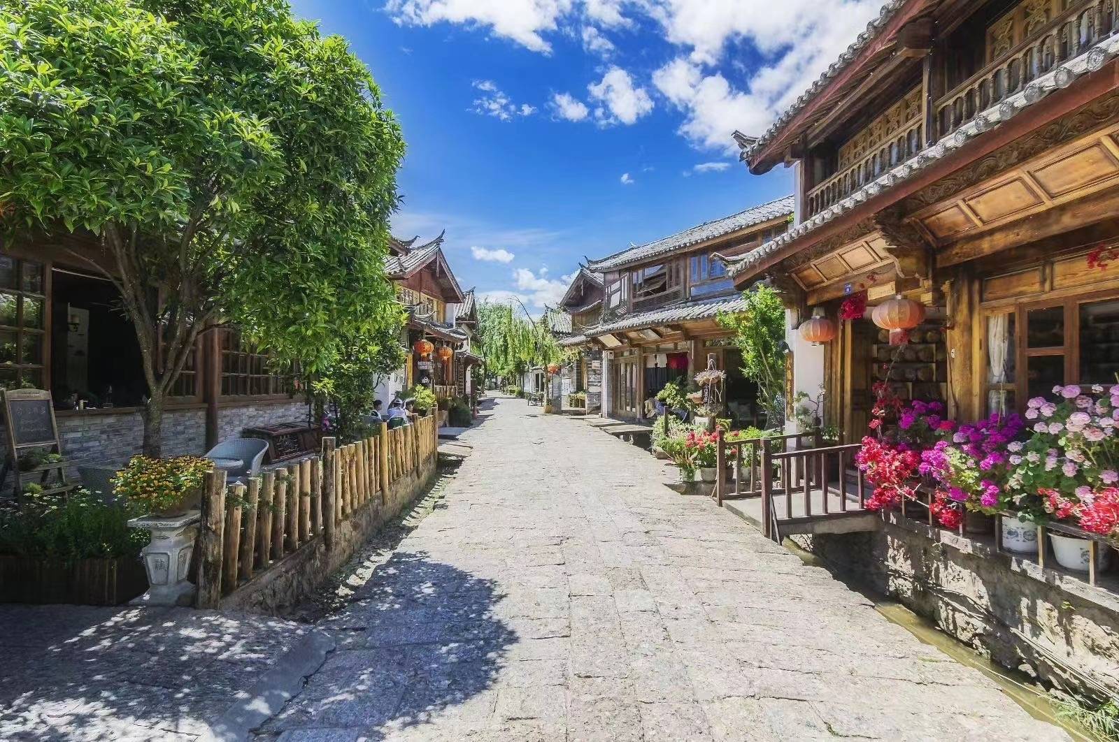 云南哪個(gè)景點(diǎn)好看——探尋云南最美的旅游勝地，云南旅游勝地探秘，探尋云南最美的景點(diǎn)