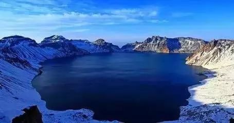 長(zhǎng)白山景點(diǎn)有哪些，探秘神秘的自然奇觀，長(zhǎng)白山探秘，自然奇觀的神秘景點(diǎn)大盤點(diǎn)
