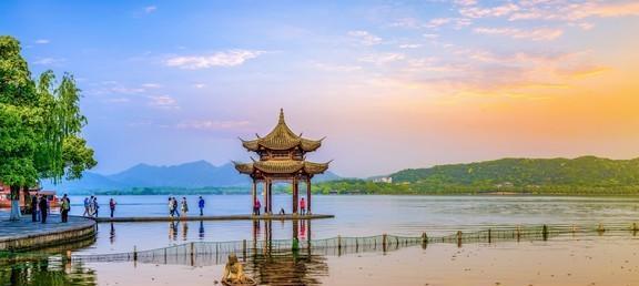 杭州西湖十大美景圖片，領略自然與文化的絕美融合，杭州西湖十大美景圖片，自然與文化絕美融合的勝景