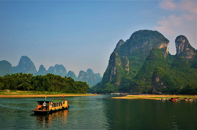 省內(nèi)旅游景點(diǎn)排行榜前十名，帶你領(lǐng)略絕佳風(fēng)光，「省內(nèi)旅游指南，十大景點(diǎn)排行榜，領(lǐng)略絕佳風(fēng)光」