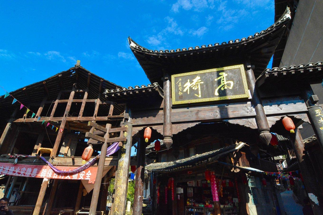 張家界網(wǎng)紅打卡景點，探尋神秘仙境之旅，張家界神秘仙境之旅，網(wǎng)紅打卡景點大探秘