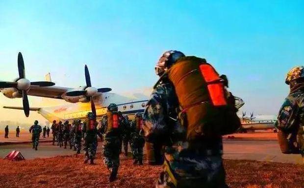 揭秘空15軍45師所屬兵種，深度解析與探討，揭秘空15軍45師所屬兵種深度解析與探討，內(nèi)部兵種構(gòu)成及特點(diǎn)揭秘