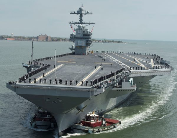 福特號航空母艦成本深度解析，福特號航空母艦成本深度剖析